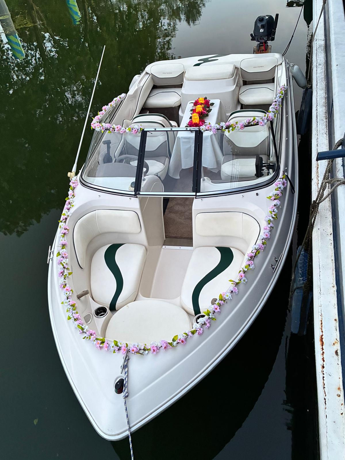 Intérieur du bateau privatisé