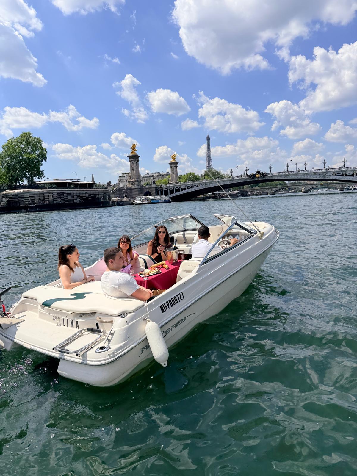 Balade en bateau privatisé sur la Seine